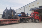 1000*700液壓對輥制砂機，1210反擊破發(fā)往四川